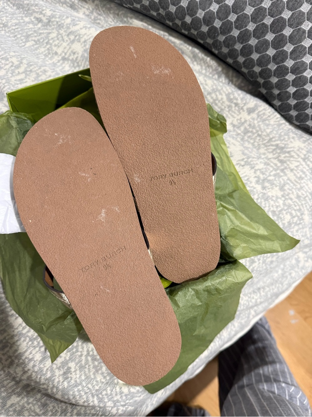 Tory Burch Silver Logo Thong Cork-Platform Sandals - Picture 5 of 7